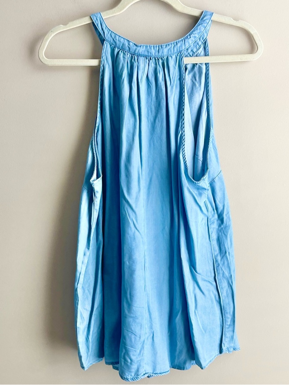 torrid Tencel Halter Neck Tiered Sleeveless Top - Picture 4 of 4